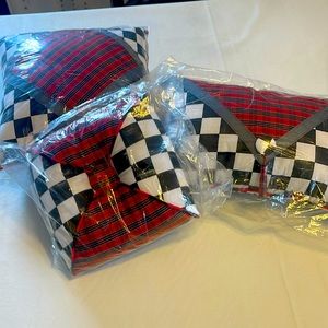 Mackenzie - Childs  throw pillows set of 3. NEW